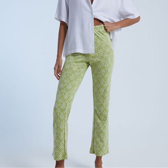 Billabong Pants - Billabong Better Together Knit Geometric Pants NWT